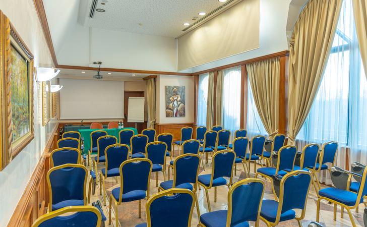 ビバルディ のアンドレオラ・セントラル ・ホテル ミラノ ビバルディ のアンドレオラ・セントラル ・ホテル ミラノ